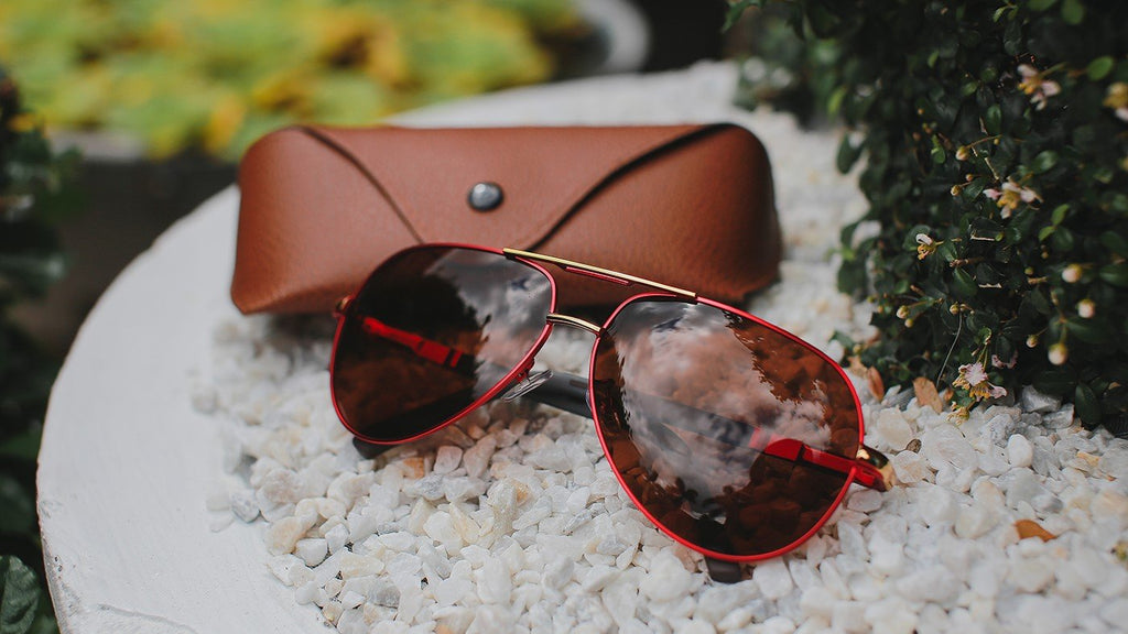 Polarized vs. Non-Polarized Sunglasses: Which one is much okay?